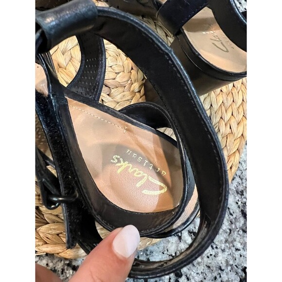 Clarks Pastina Castle Sandals Heels size 9M - Picture 5 of 8